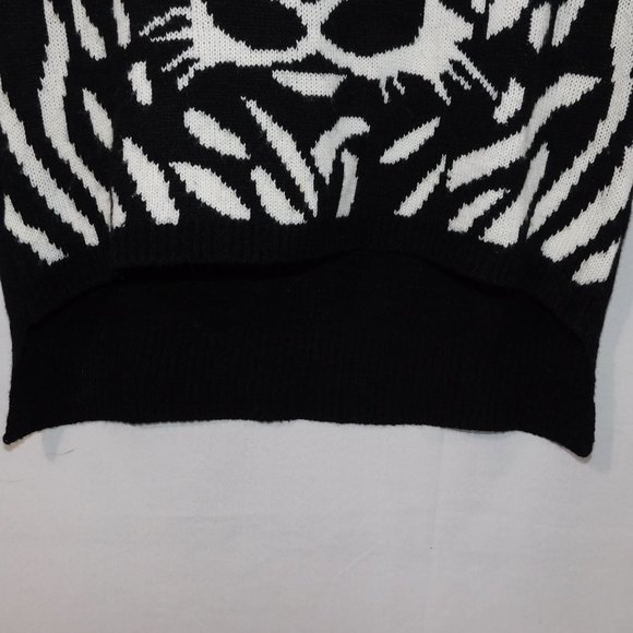 Le Temps Des Cerises Womens S Black White Tiger 3/4 Sleeve Knit pullover Sweater - Picture 6 of 7